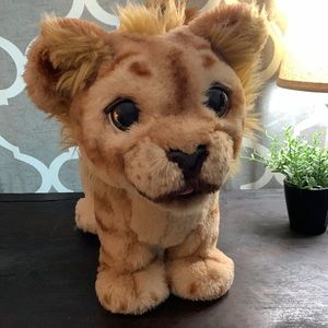 Simba fur real pet